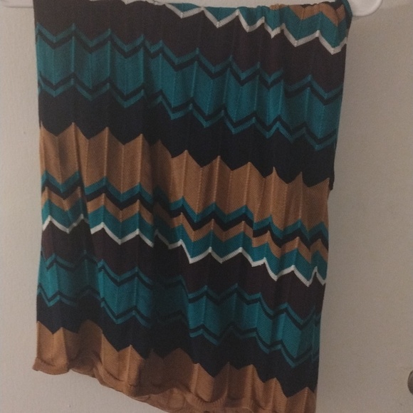 Knee length multicolored Chevron skirt - Picture 4 of 4